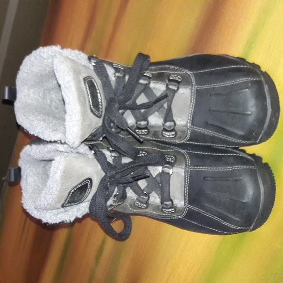 Timberland Winter Duck Boots - Picture 1 of 8